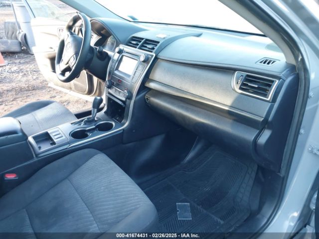 4T1BD1FK6FU151692 Toyota Camry Hybrid Le