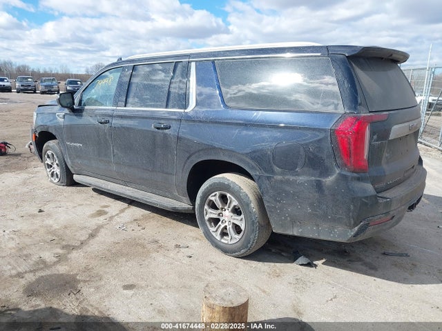 1GKS2FKD0NR326393 GMC Yukon Xl 4wd Sle