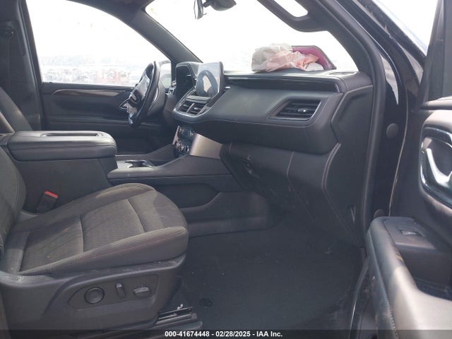 1GKS2FKD0NR326393 GMC Yukon Xl 4wd Sle