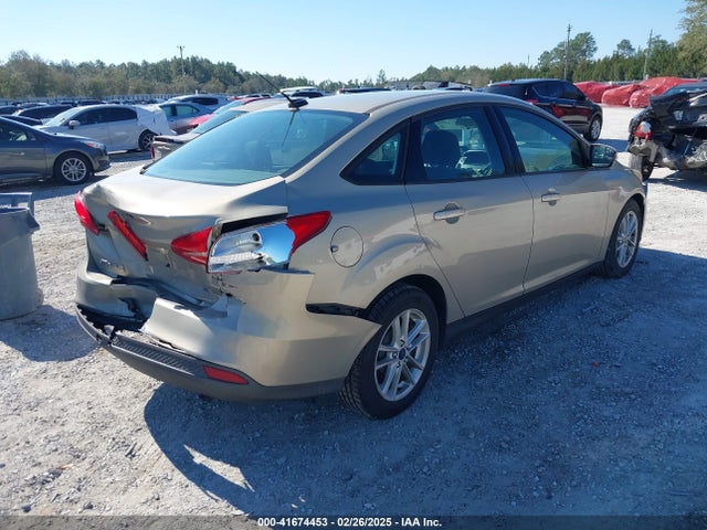 Ford FOCUS SE 2015 1FADP3F2XFL228205 Image 4