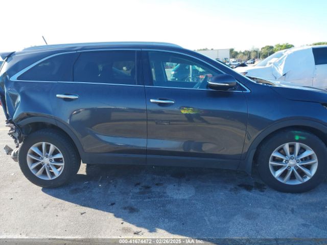 5XYPG4A33HG267939 KIA Sorento 2.4l Lx