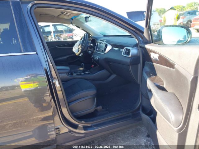 5XYPG4A33HG267939 KIA Sorento 2.4l Lx