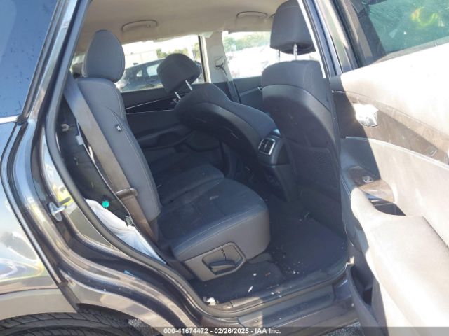 5XYPG4A33HG267939 KIA Sorento 2.4l Lx