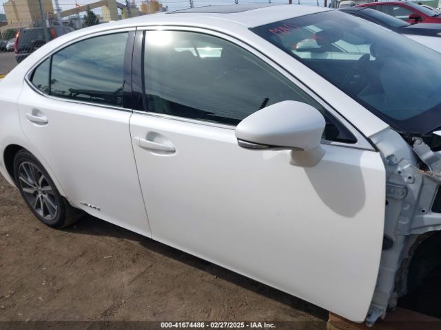 JTHBW1GG4G2114905 Lexus ES 300H