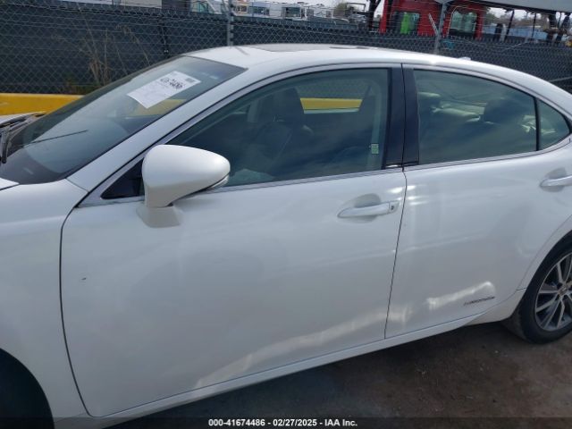 JTHBW1GG4G2114905 Lexus ES 300H