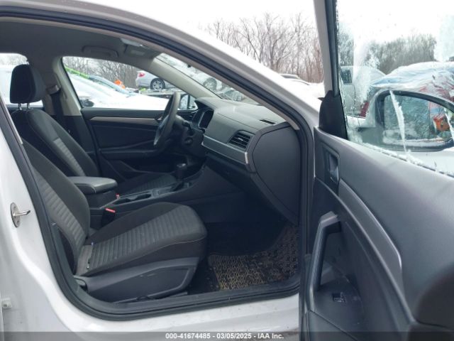 3VWCM7BU8NM009170 Volkswagen Jetta 1.5t S