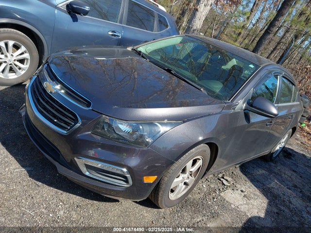 Chevrolet Cruze 1lt Auto 2015 1G1PC5SB0F7118088 Image 2