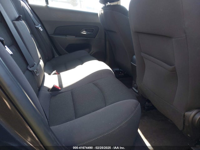 Chevrolet Cruze 1lt Auto 2015 1G1PC5SB0F7118088 Image 8