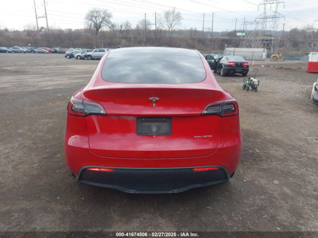 7SAYGDEE1NF442159 Tesla Model Y Long Range Dual Motor All-wheel Drive