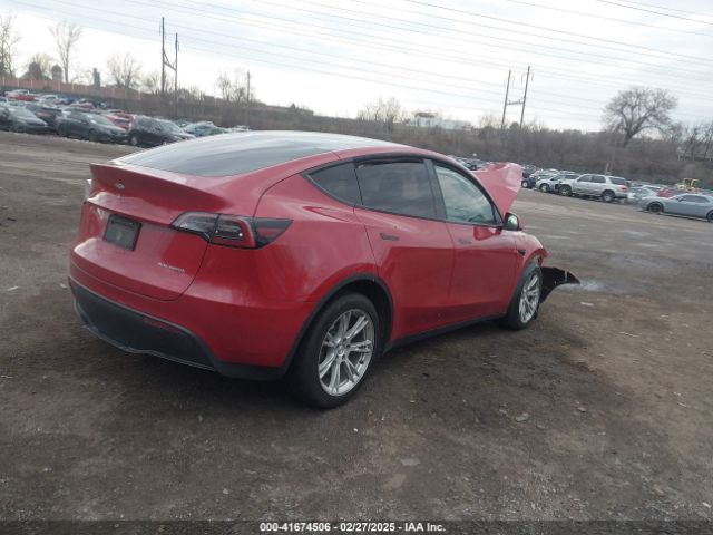 7SAYGDEE1NF442159 Tesla Model Y Long Range Dual Motor All-wheel Drive
