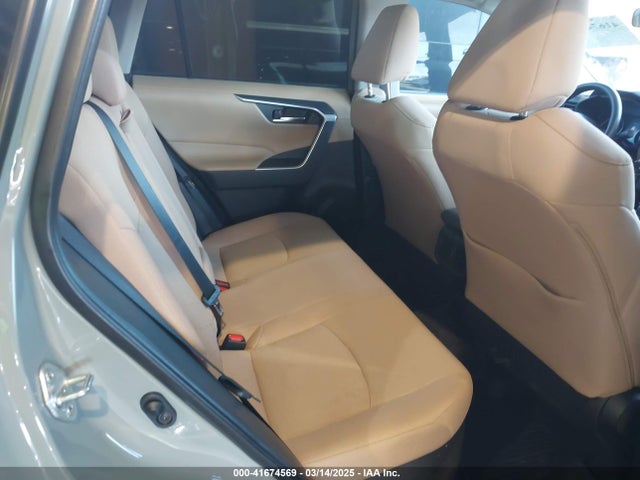 2T3RWRFV0LW082793 Toyota Rav4 Hybrid Xle