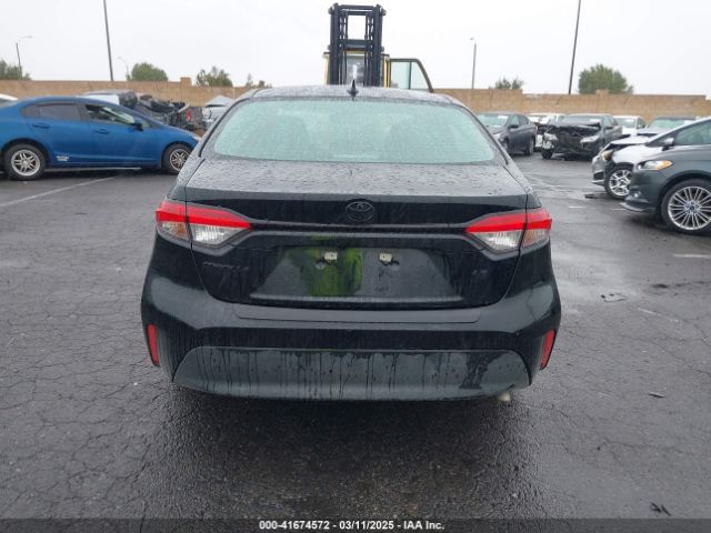 5YFB4MDE6RP141040 Toyota COROLLA LE