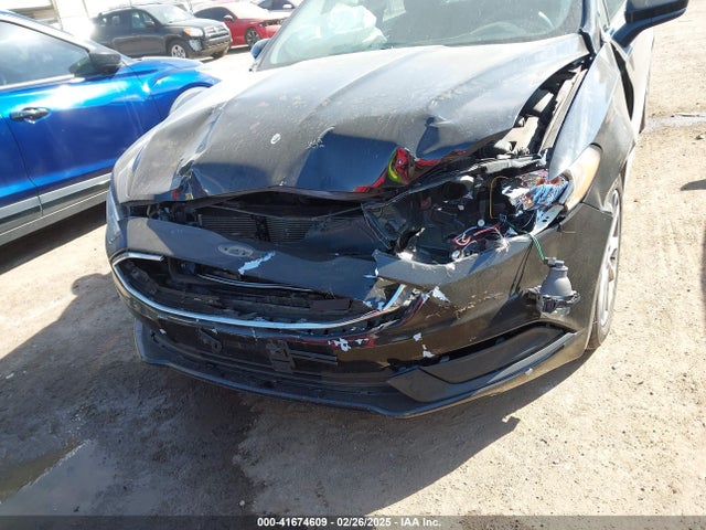 3FA6P0H76HR231543 Ford FUSION SE
