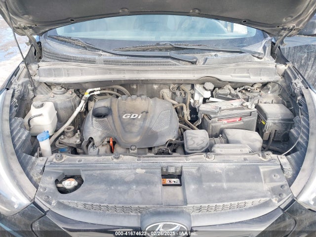 KM8JUCAG9EU860528 Hyundai TUCSON SE
