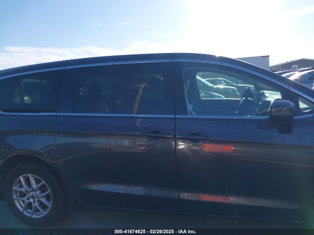Chrysler Pacifica Touring L 2023 2C4RC1BG6PR514644 Image 14