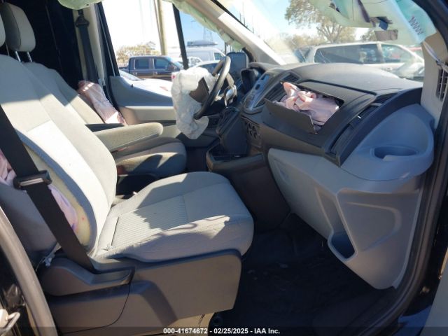 1FTYR2CM6GKB54374 Ford Transit-250