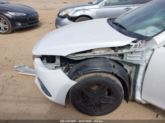 3MZBM1U75FM234051 Mazda Mazda3 I Sport