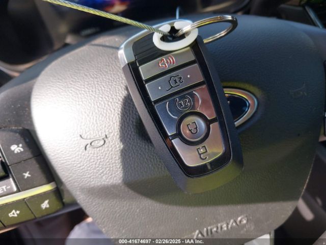 1FMCU0DZ9LUC08090 Ford Escape Titanium Hybrid