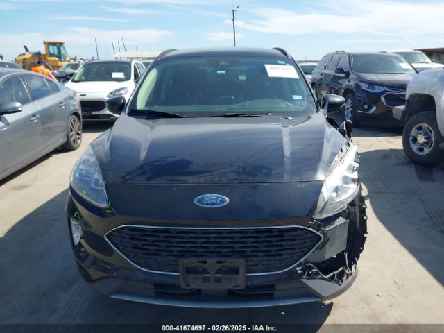 1FMCU0DZ9LUC08090 Ford Escape Titanium Hybrid