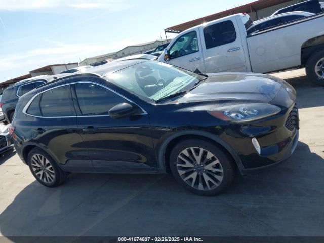 1FMCU0DZ9LUC08090 Ford Escape Titanium Hybrid