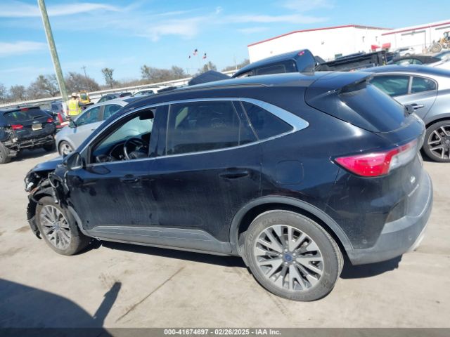 1FMCU0DZ9LUC08090 Ford Escape Titanium Hybrid