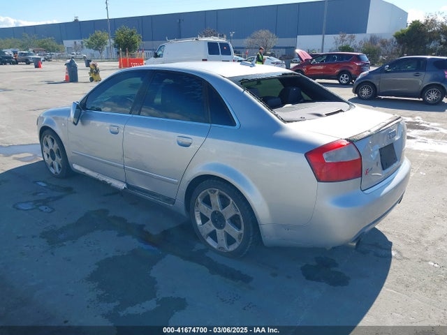 2005 AUDI S4 WAUPL68E35A039107 Photo 2