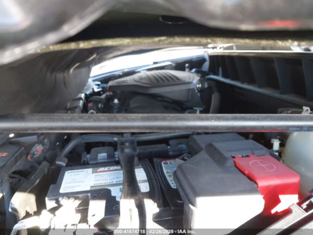 1GYKNFRS7JZ153614 Cadillac Xt5 Premium Luxury