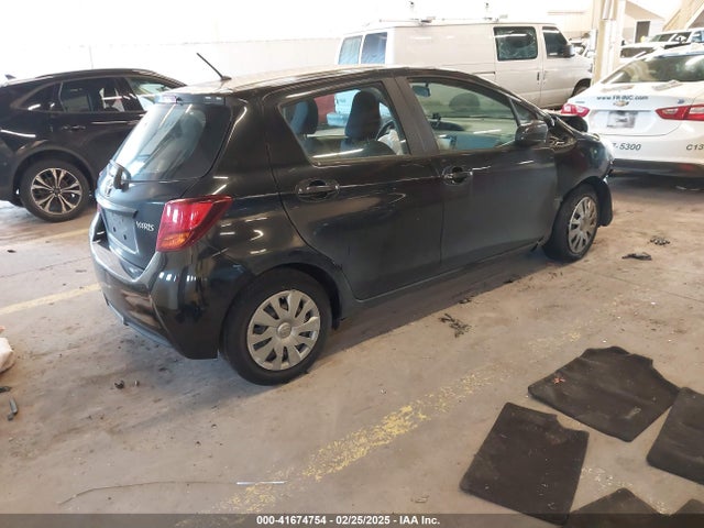 VNKKTUD32FA047472 Toyota YARIS L