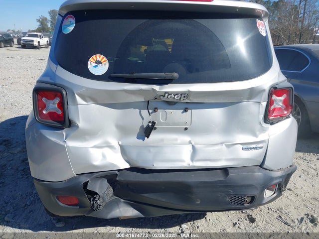 ZACCJABT0GPE15699 Jeep Renegade Latitude