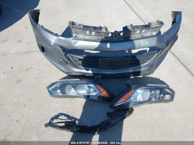 3GNCJKSB4LL341579 Chevrolet Trax Fwd Ls