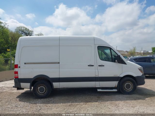 WD3PE7DC5E5826652 Mercedes-Benz Sprinter 2500 Normal Roof