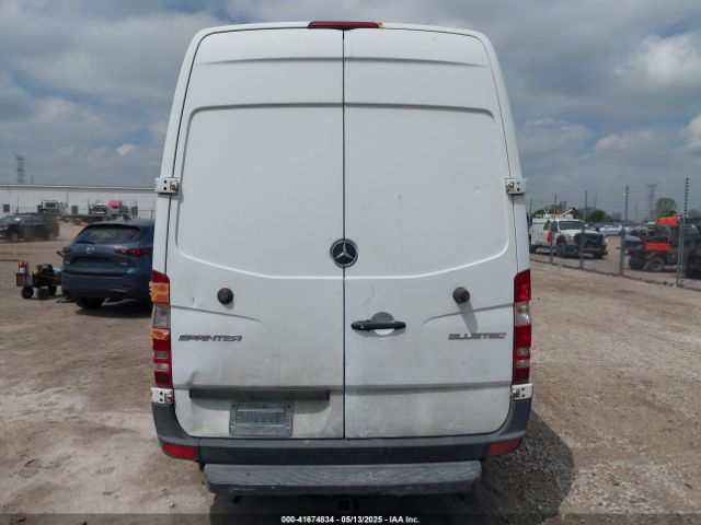 WD3PE7DC5E5826652 Mercedes-Benz Sprinter 2500 Normal Roof