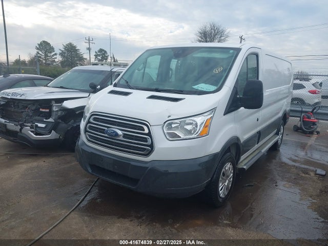 1FTYR1ZM8GKA70378 Ford Transit-250