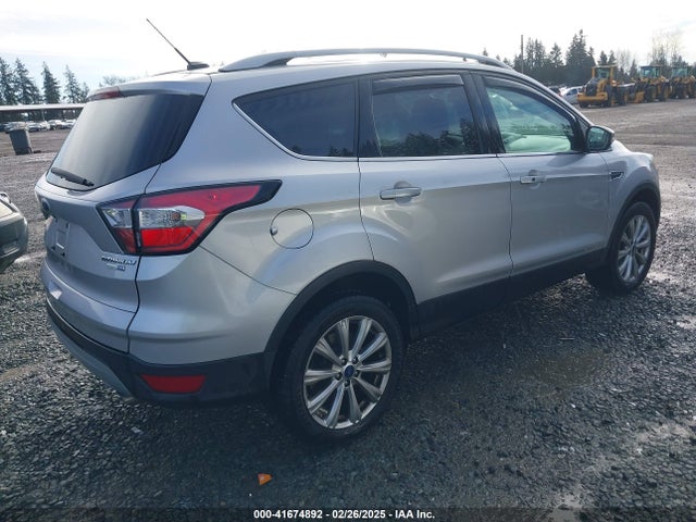 Ford Escape Titanium 2017 1FMCU9J98HUE25064 Image 4