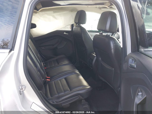 Ford Escape Titanium 2017 1FMCU9J98HUE25064 Image 8