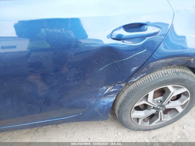 3KPF24AD4LE213915 KIA Forte Lxs