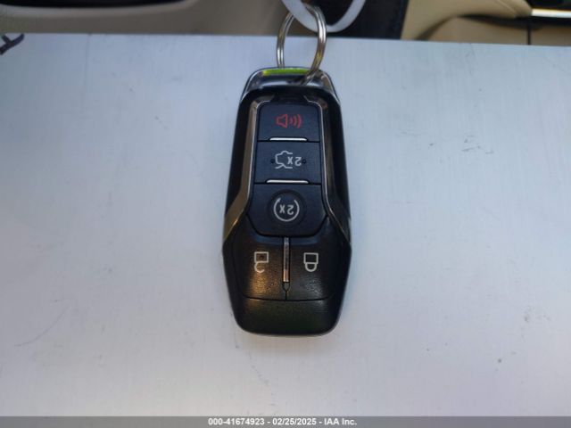 5LMCJ1A90FUJ40816 Lincoln MKC