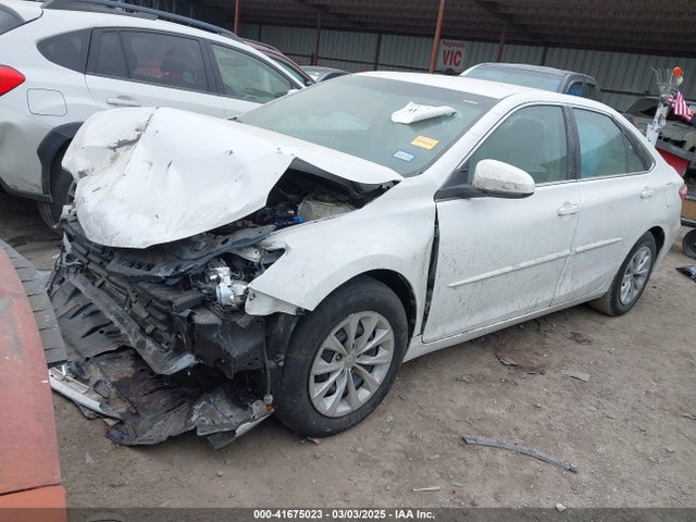 4T1BF1FK3HU648678 Toyota CAMRY LE
