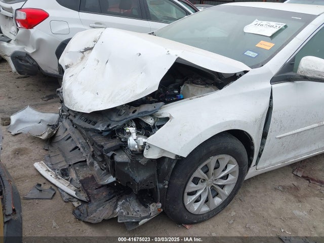 4T1BF1FK3HU648678 Toyota CAMRY LE