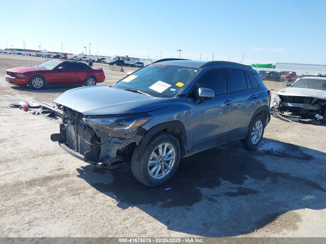 7MUCAAAG4NV021844 Toyota Corolla Cross Le