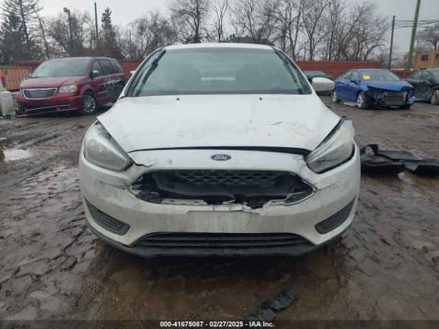 1FADP3F27FL350469 Ford FOCUS SE