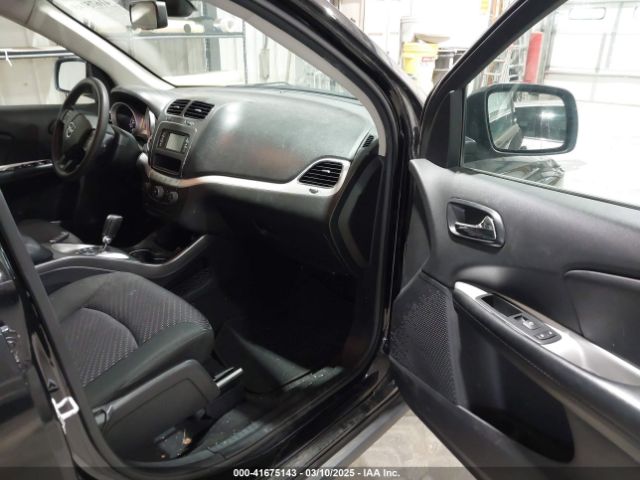 2019 DODGE JOURNEY 3C4PDCABXKT868338 Photo 4