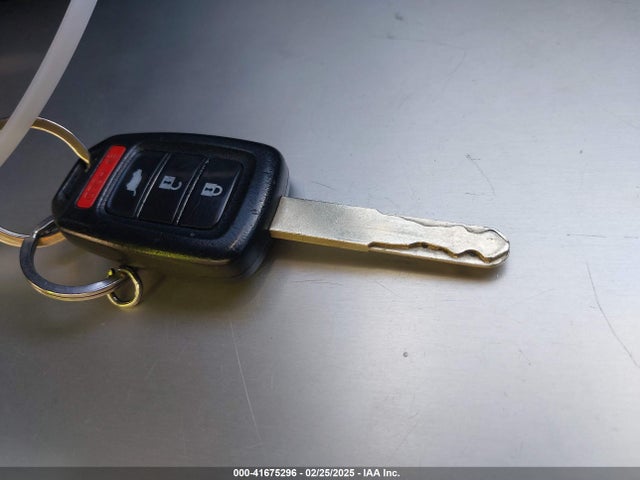 2HKRW5H39JH412231 Honda CR-V LX