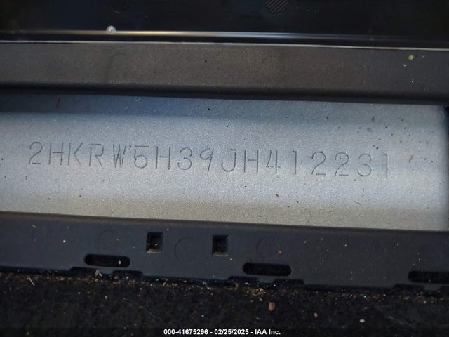 2HKRW5H39JH412231 Honda CR-V LX