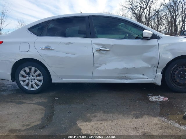 3N1AB7AP8GY260572 Nissan SENTRA SV