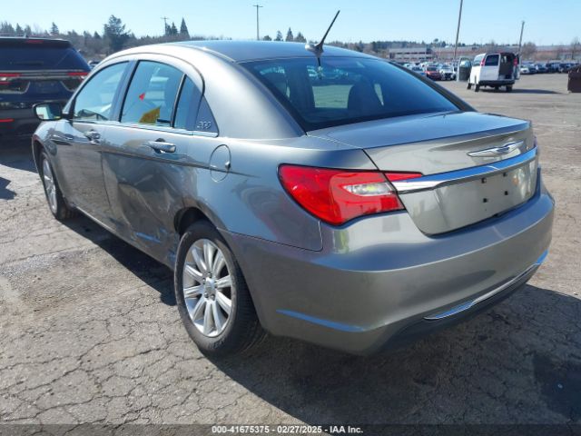 2013 CHRYSLER 200 1C3CCBBB8DN580187 Photo 2