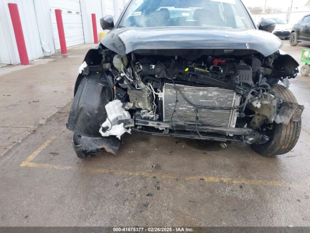 3N1CP5DVXRL531866 Nissan KICKS SR