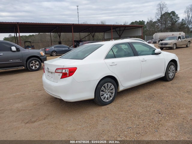 Toyota CAMRY LE 2014 4T4BF1FK3ER428426 Image 4