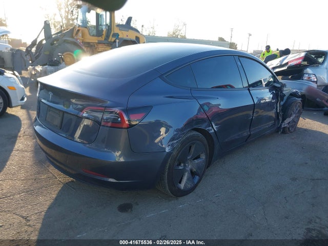 2023 TESLA MODEL 3 5YJ3E1EA1PF651767 Photo 3