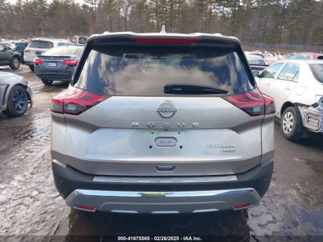 JN8BT3DD6NW275718 Nissan Rogue Platinum Intelligent Awd